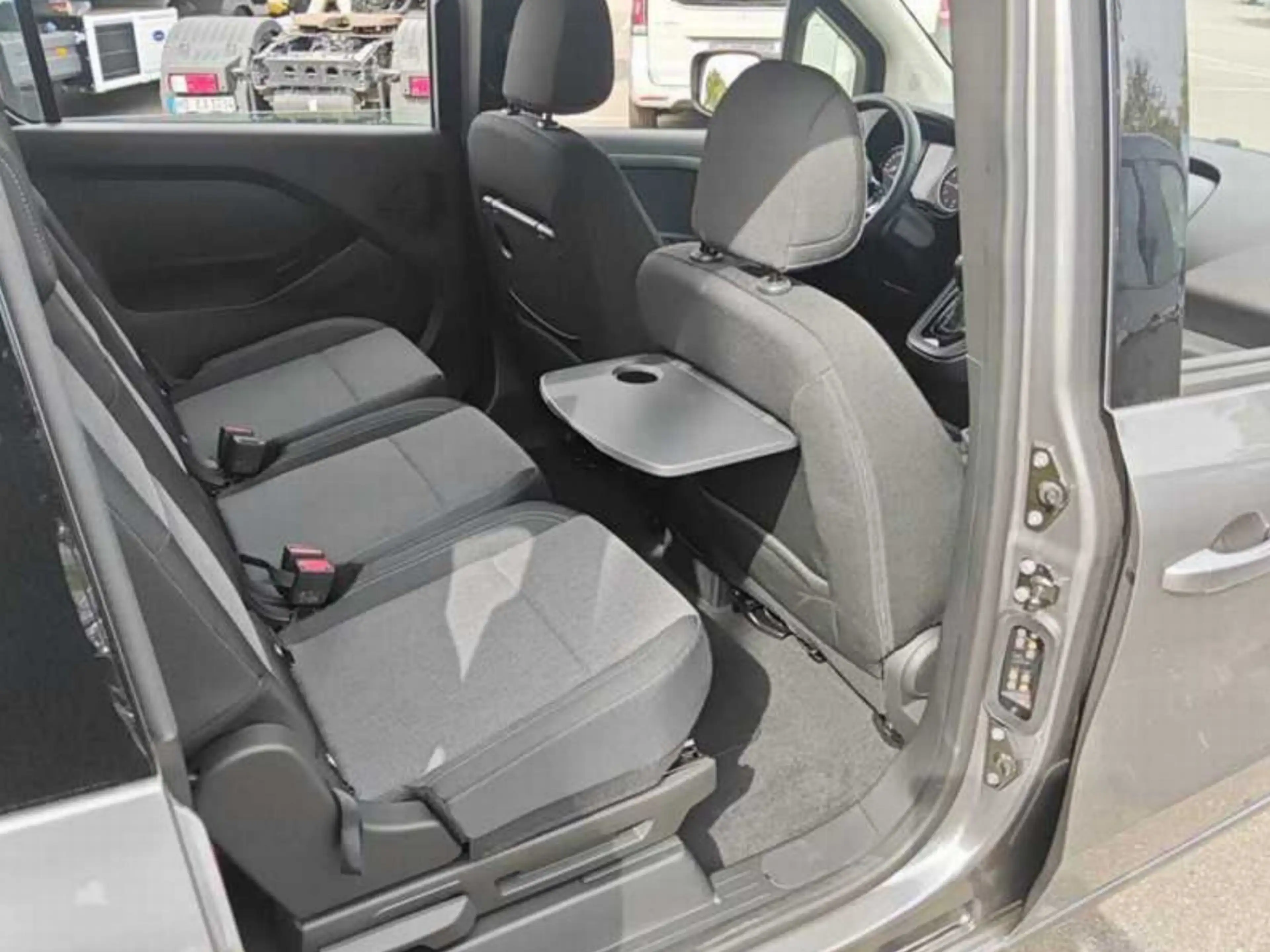 Mercedes-Benz Citan 113 Tourer Lang 7G Progresive+ PTS SHZ DAB — photo 15