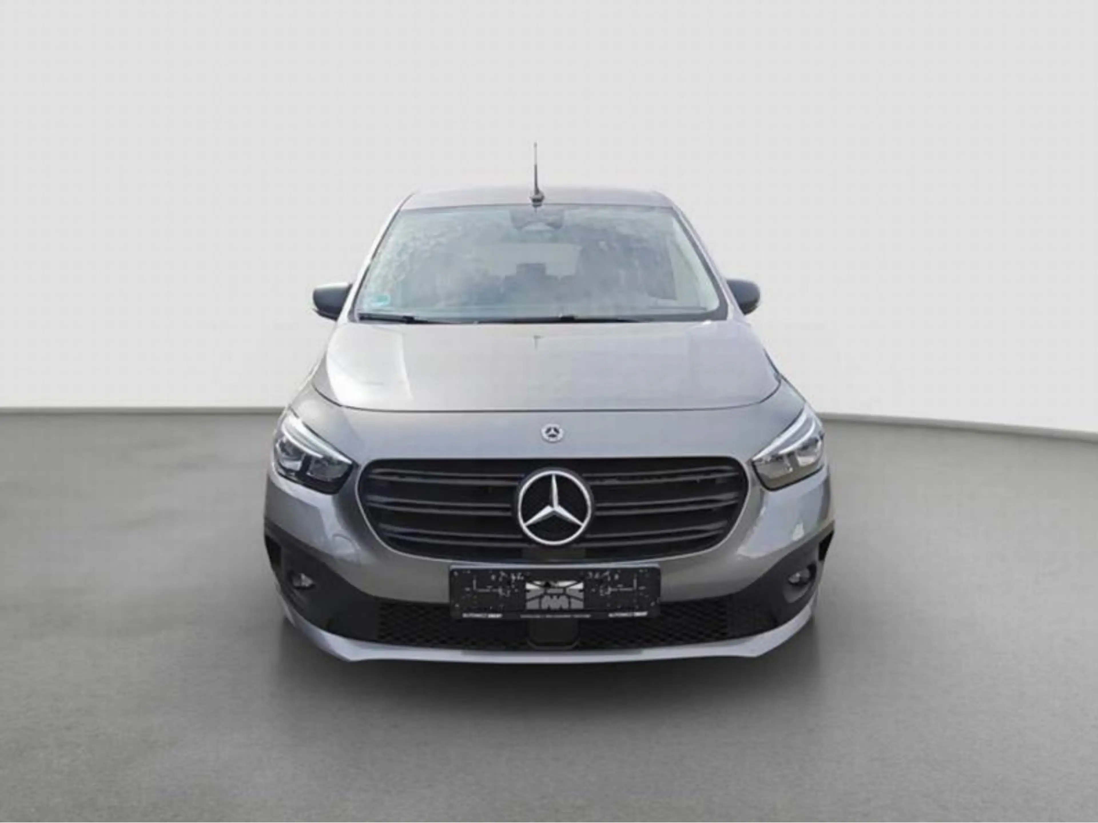 Mercedes-Benz Citan 113 Tourer Lang 7G Progresive+ PTS SHZ DAB — photo 3