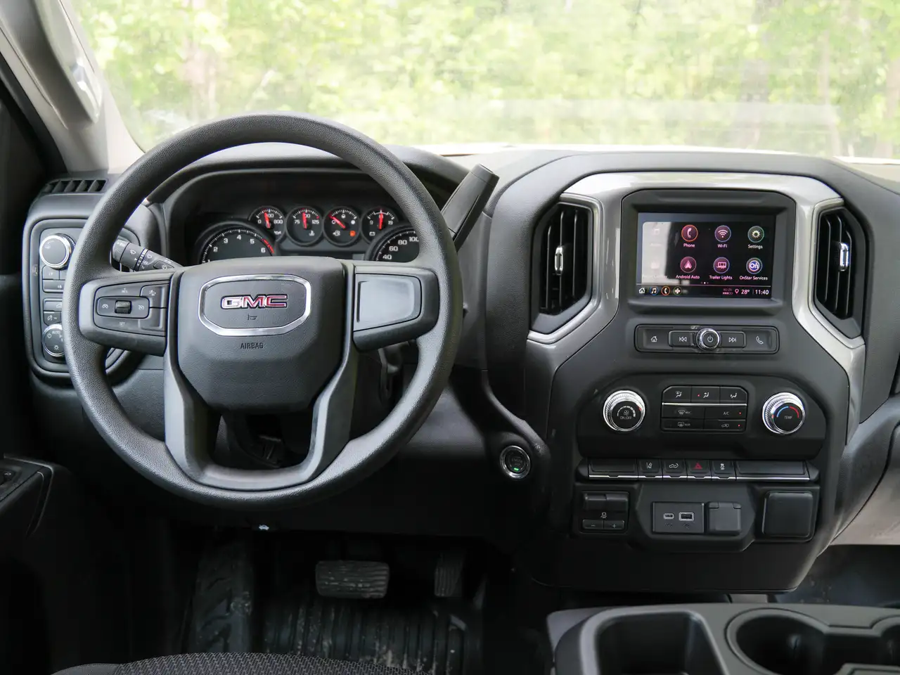 GMC Sierra 2500HD photo GMC Sierra 2500HD