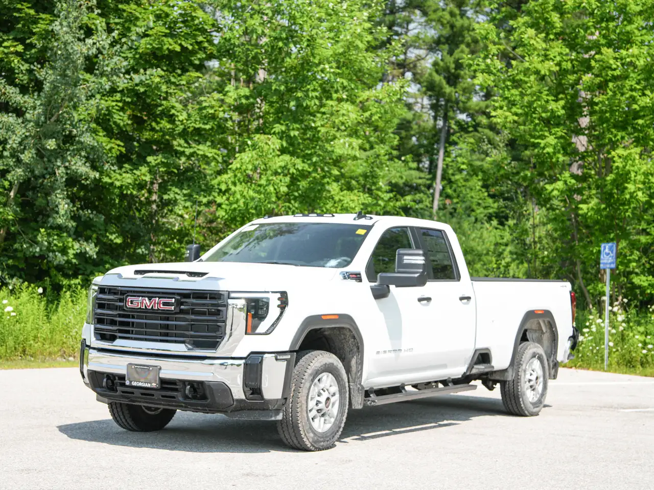 GMC Sierra 2500HD photo GMC Sierra 2500HD