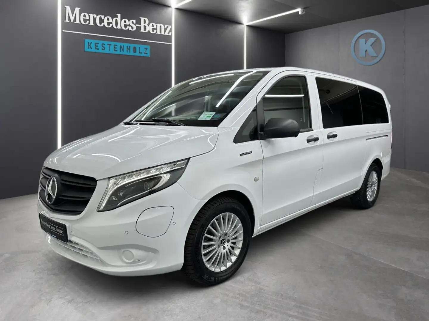 Mercedes-Benz Vito 129 Tourer PRO Lang Alb - 2