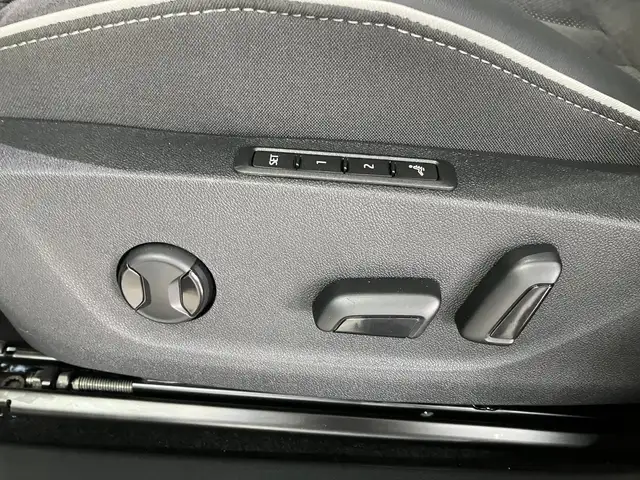 Skoda Enyaq Coupé Sportline 85x Ansicht 19