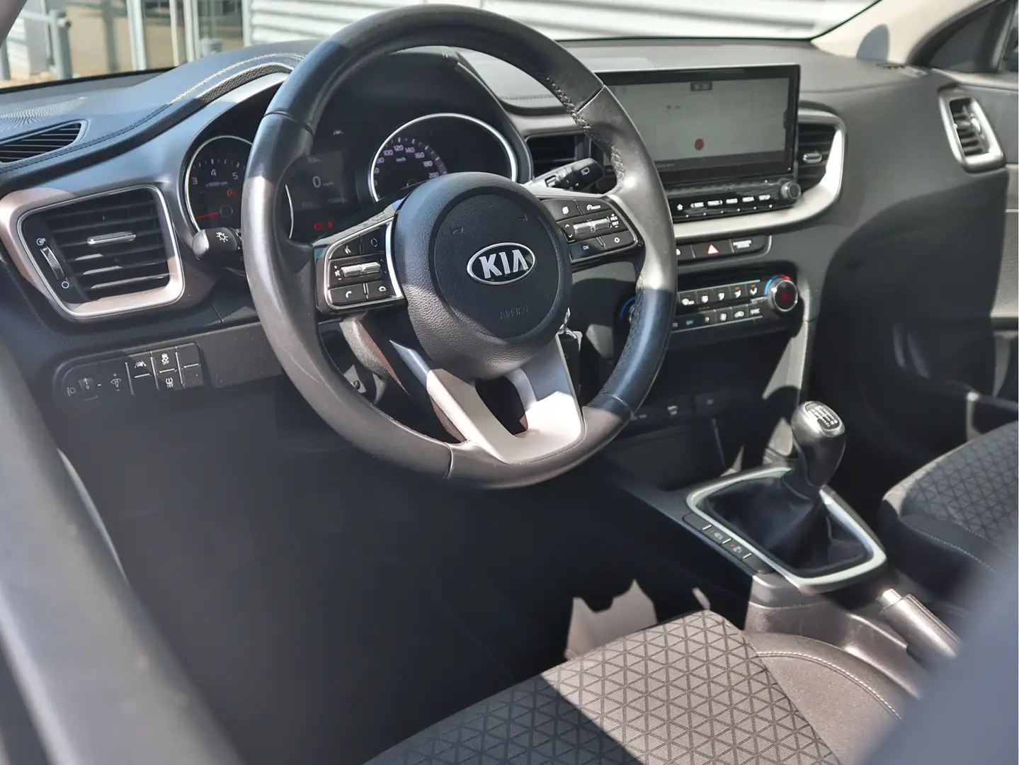 Kia Ceed / cee'd 1.0 T-GDi DynamicLine | Navigatie | Camera | ECC-A Grijs - 2