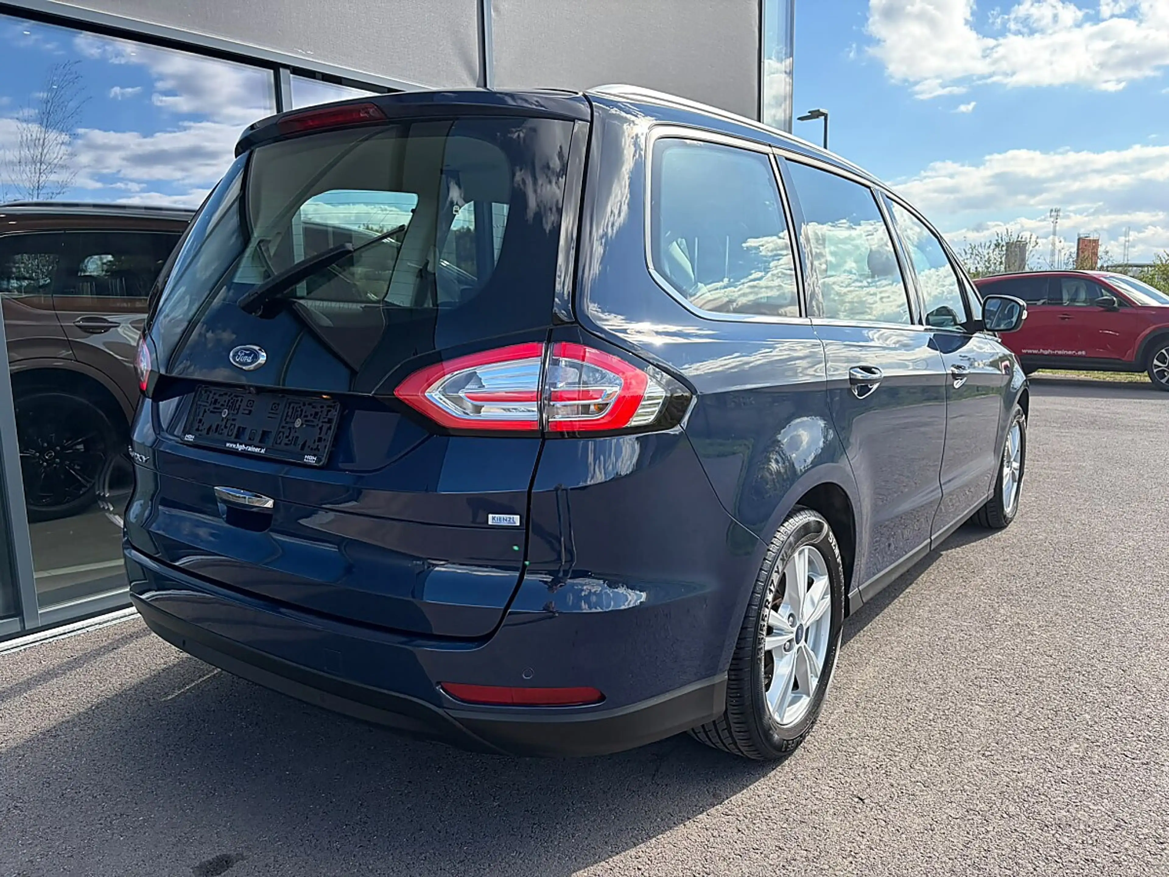 Ford Galaxy 2,0 EcoBlue SCR Titanium 7-Sitzer / NAVI / LED ... — photo 4