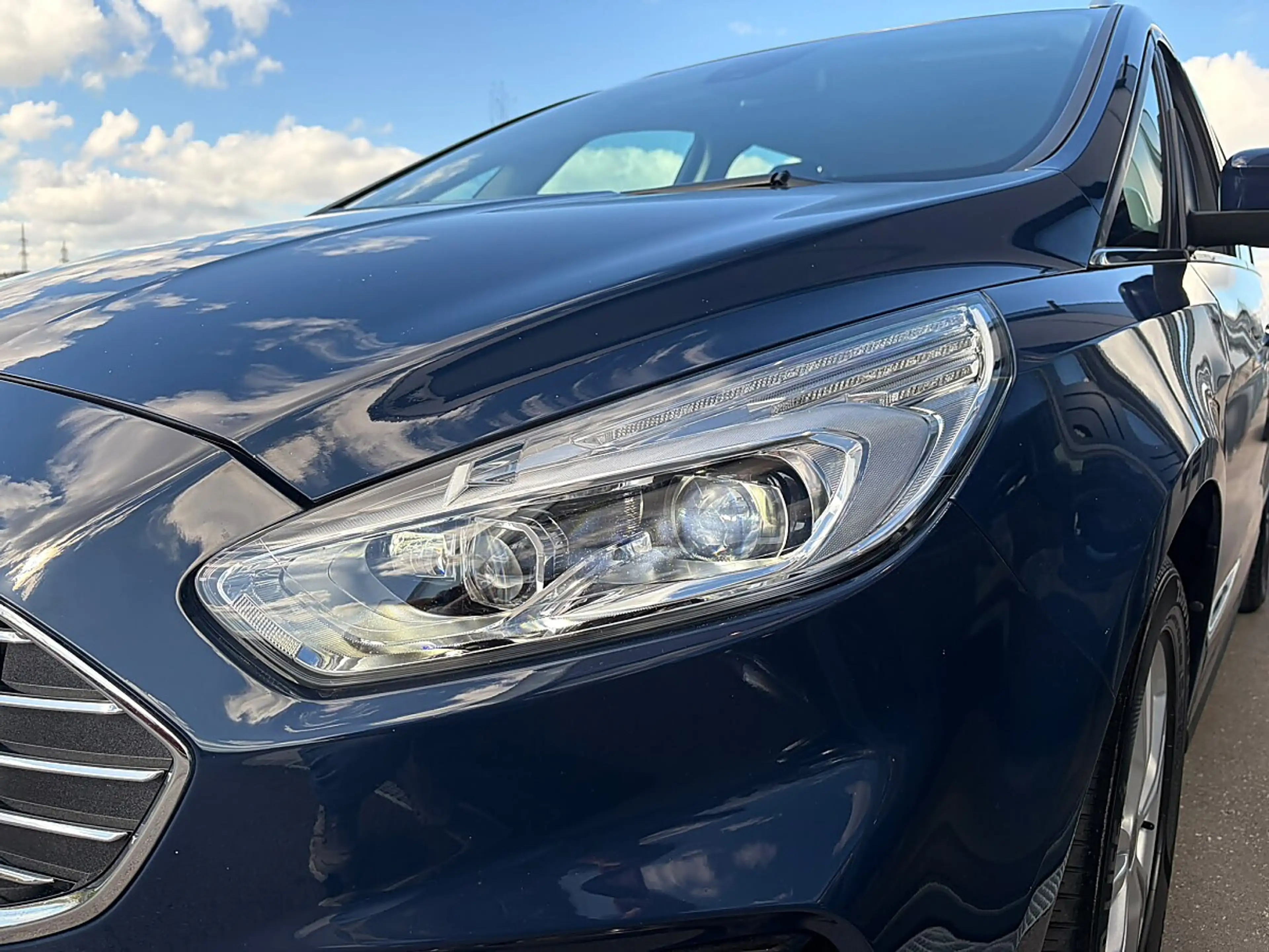 Ford Galaxy 2,0 EcoBlue SCR Titanium 7-Sitzer / NAVI / LED ... — photo 7
