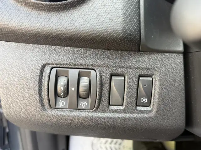 Renault Clio view 26