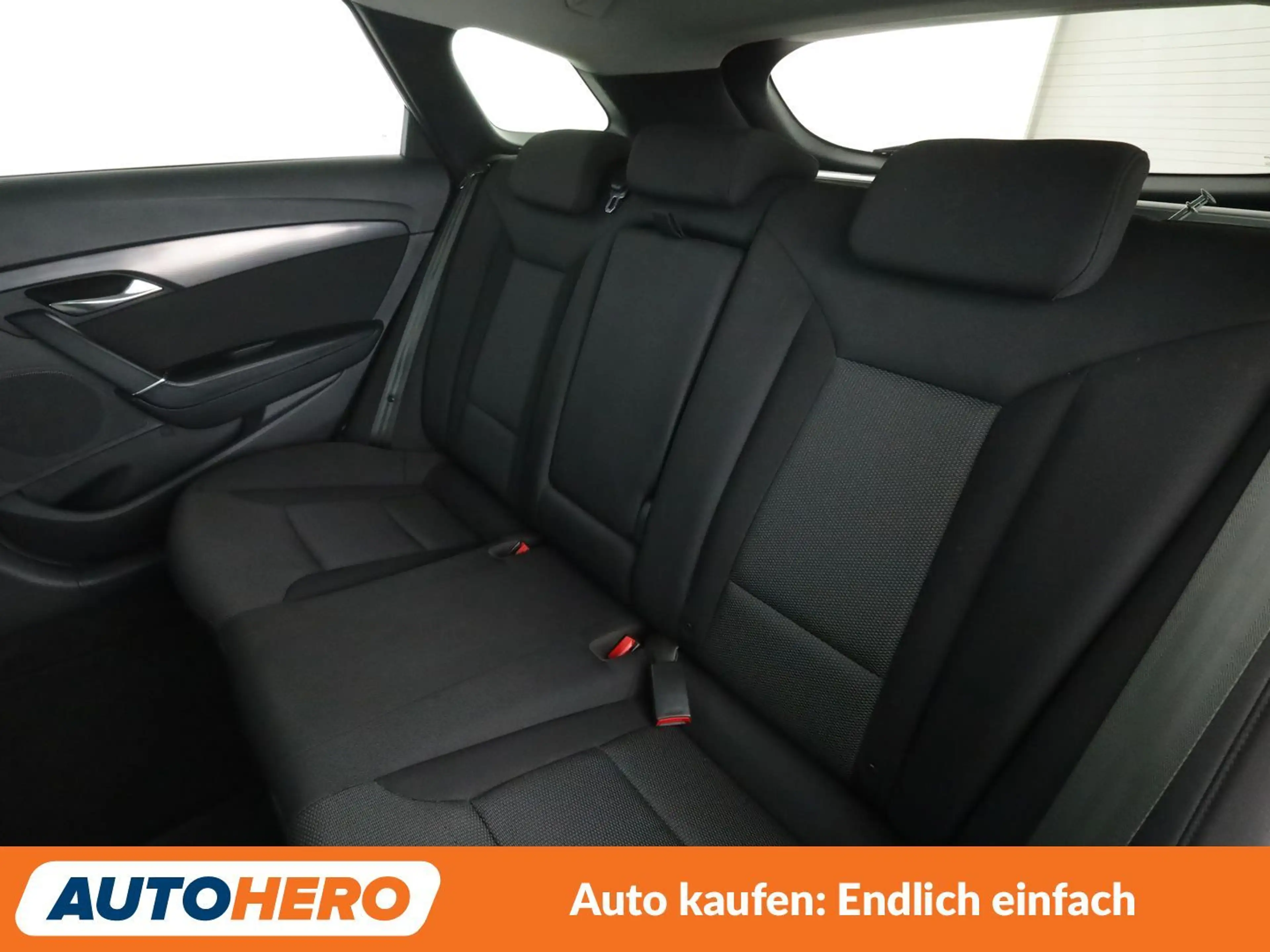 Hyundai i40 1.6 Trend Blue *LED*TEMP*PDC*SHZ*ALU*KLIMA* — photo 14