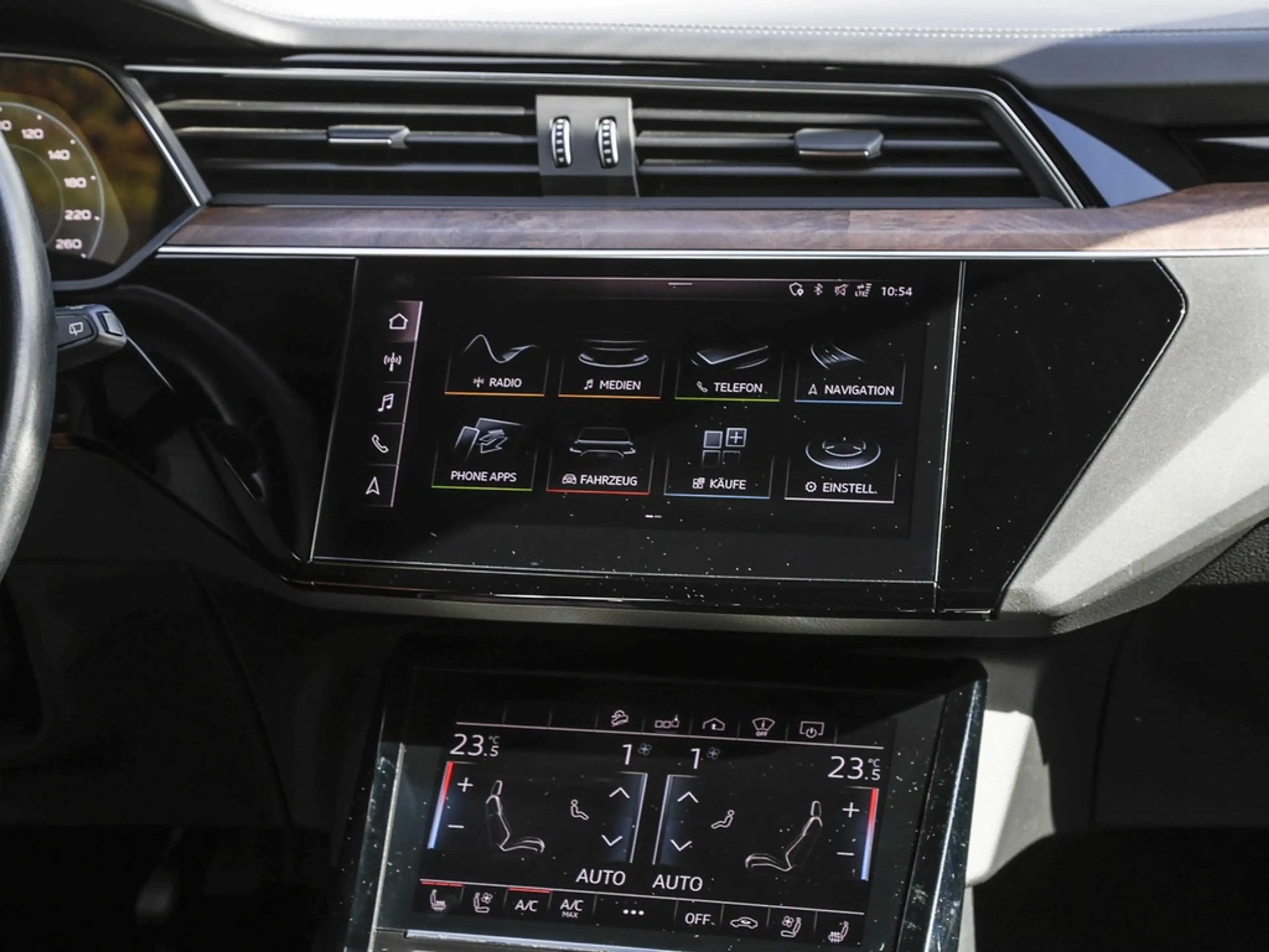 Audi e-tron 55 advanced Matrix HuD TopView Leder B&O — photo 13