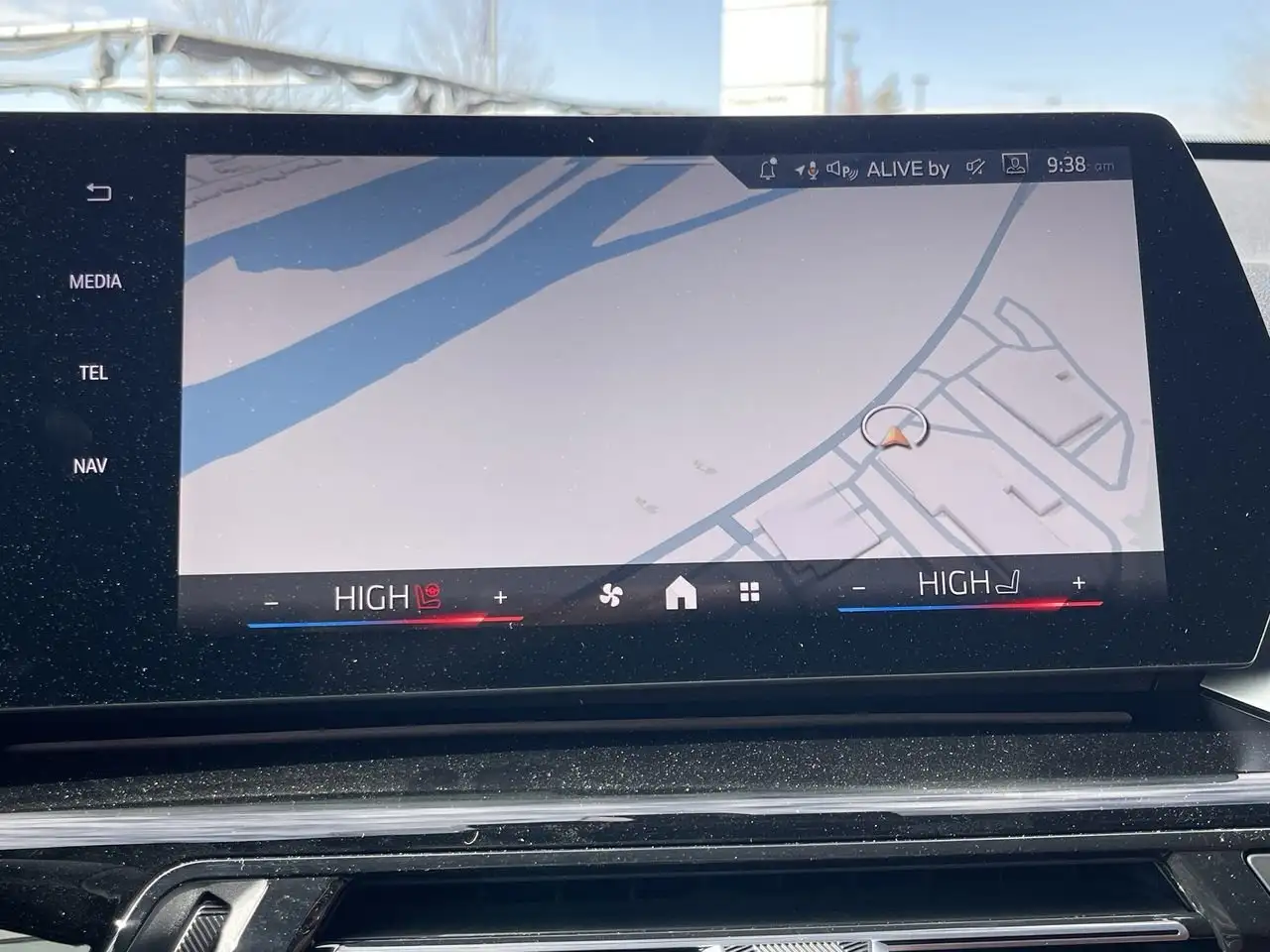 BMW X1 снимка BMW X1