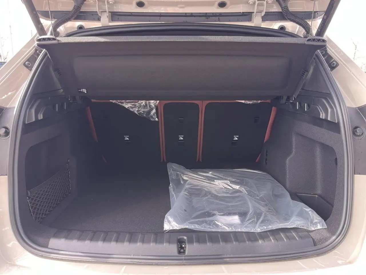 BMW X1 снимка BMW X1