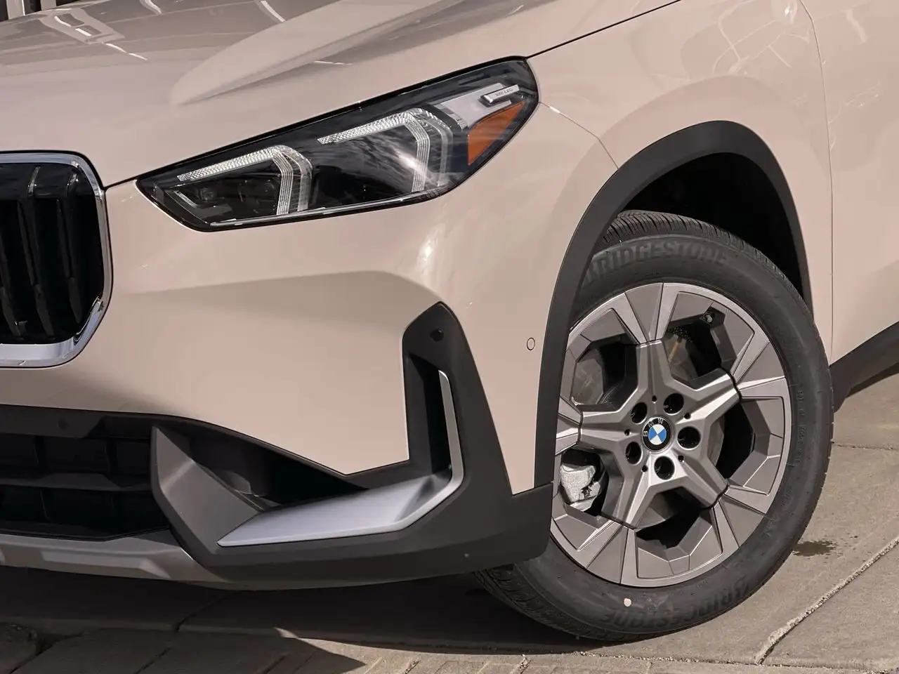 BMW X1 снимка BMW X1