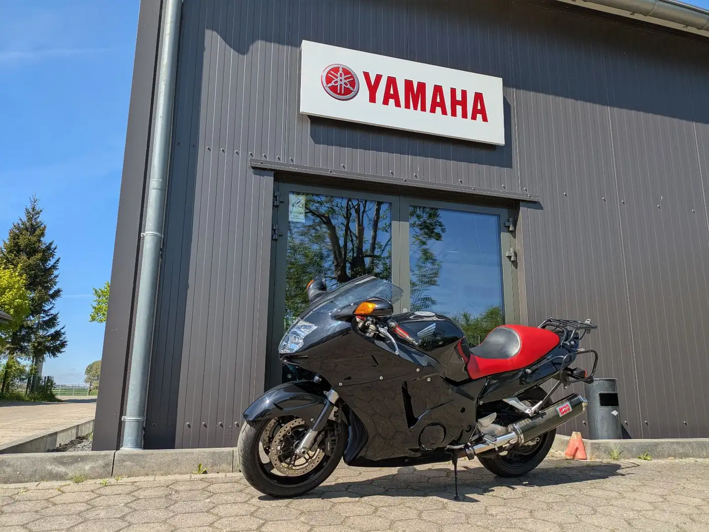 Honda CBR 1100 XX Fekete - 1