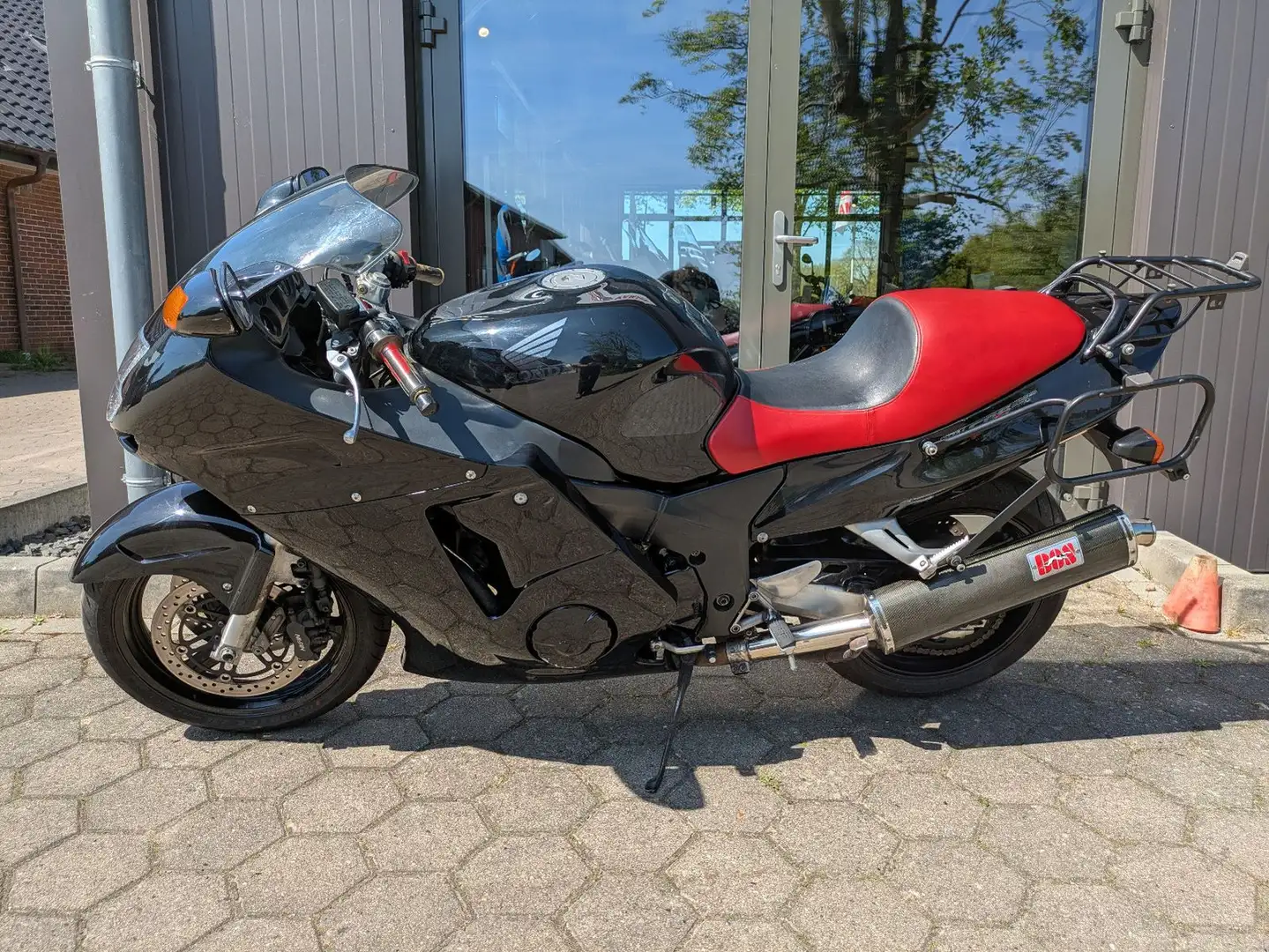 Honda CBR 1100 XX Fekete - 2