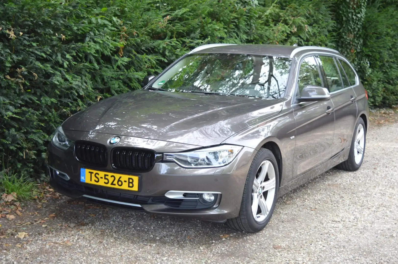 BMW 328 3-serie Touring 328i High Exe trekhaak/memory/came Bruin - 2