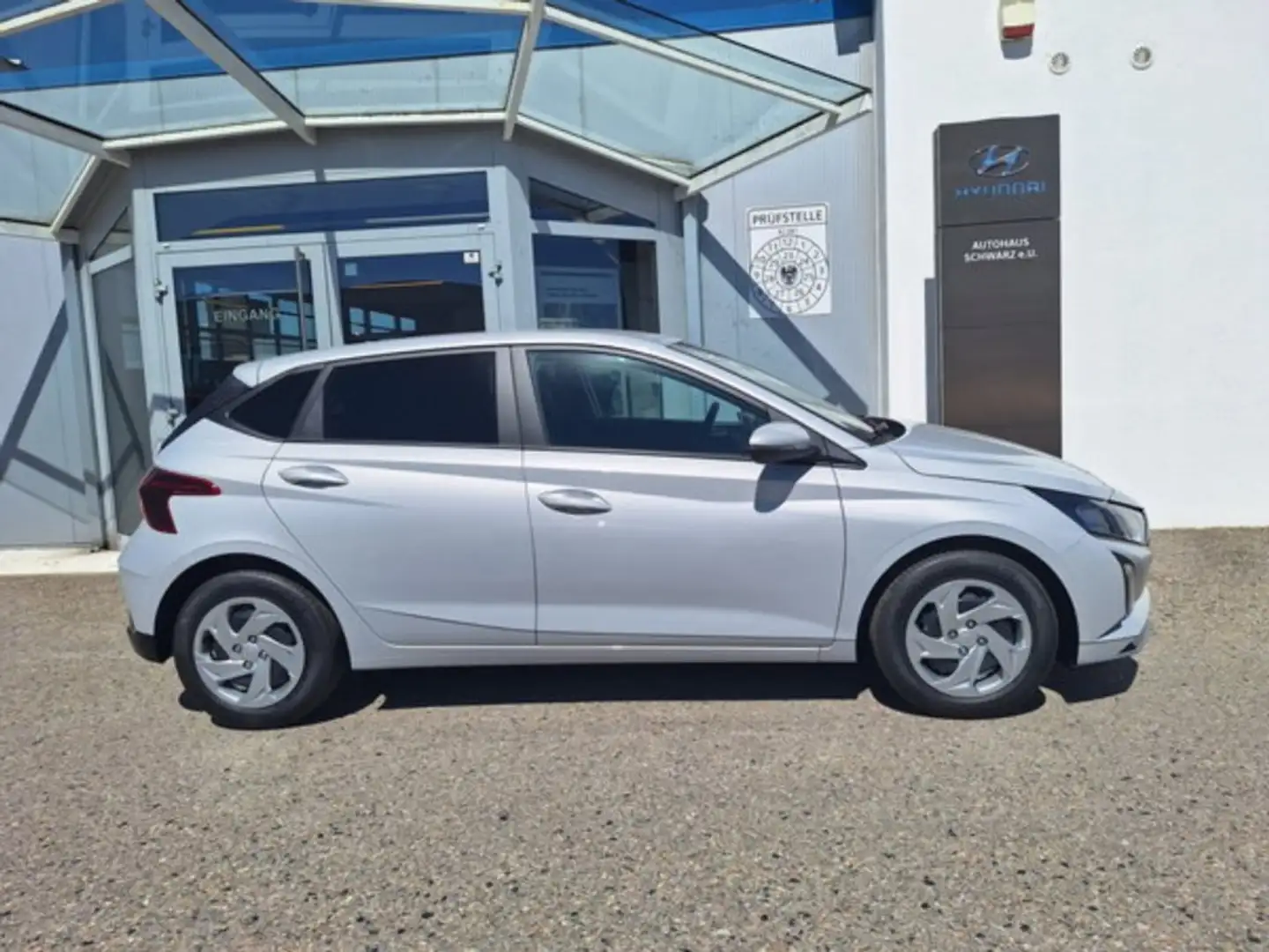 Hyundai i20 (BC3) GO 1.0 T-GDI b6bg1 Grau - 2