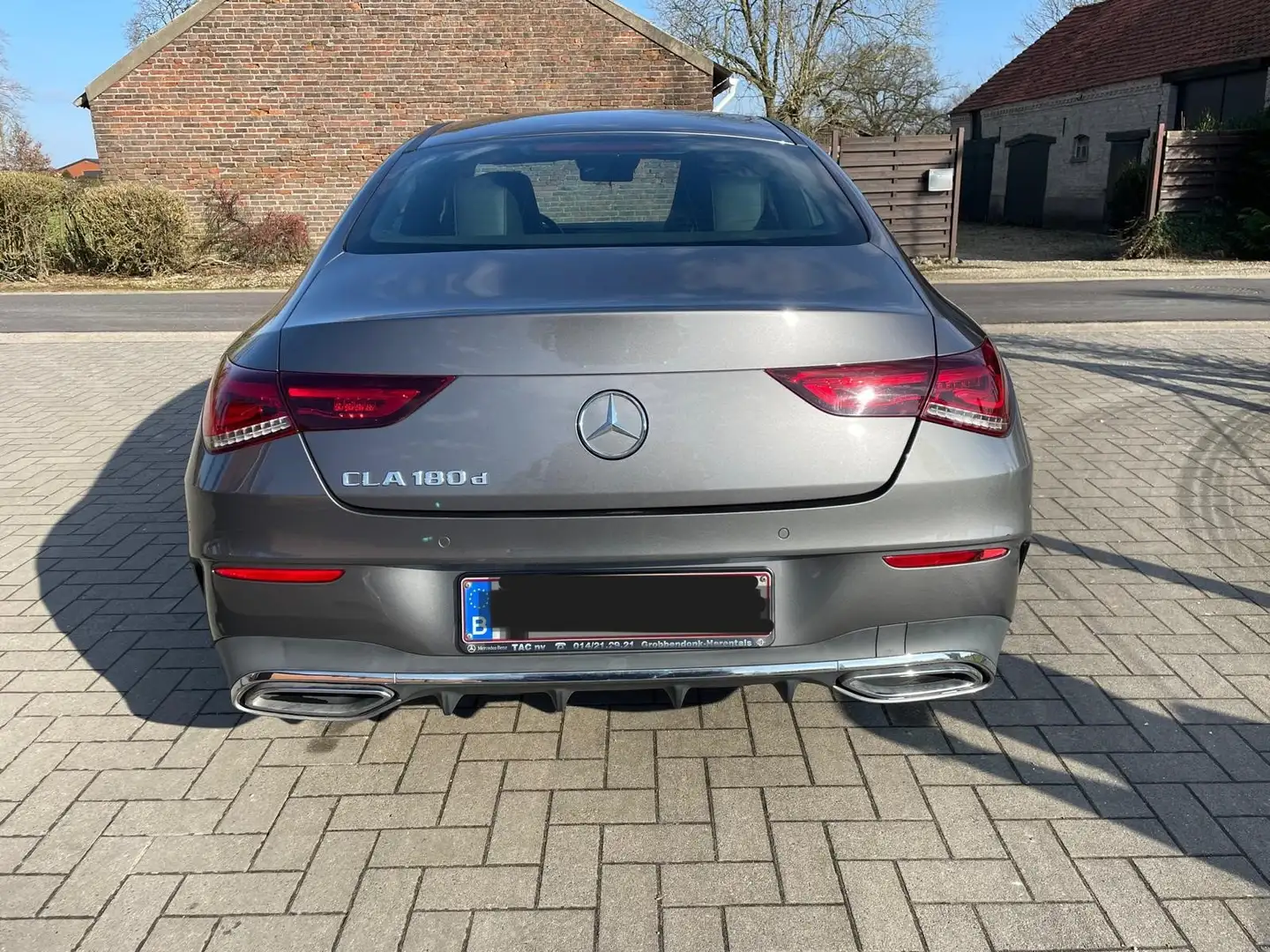 Mercedes-Benz CLA 180 CLA 180 d 7G-DCT AMG Line Grey - 1