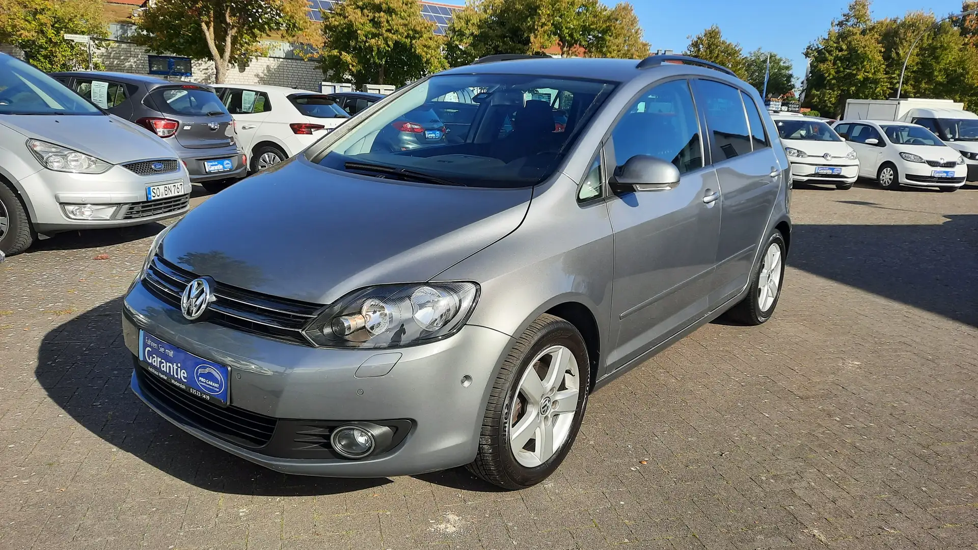 Volkswagen Golf Plus Team *NAVI/SITZHEIZUNG/EINPARKHILFE* Grau - 1