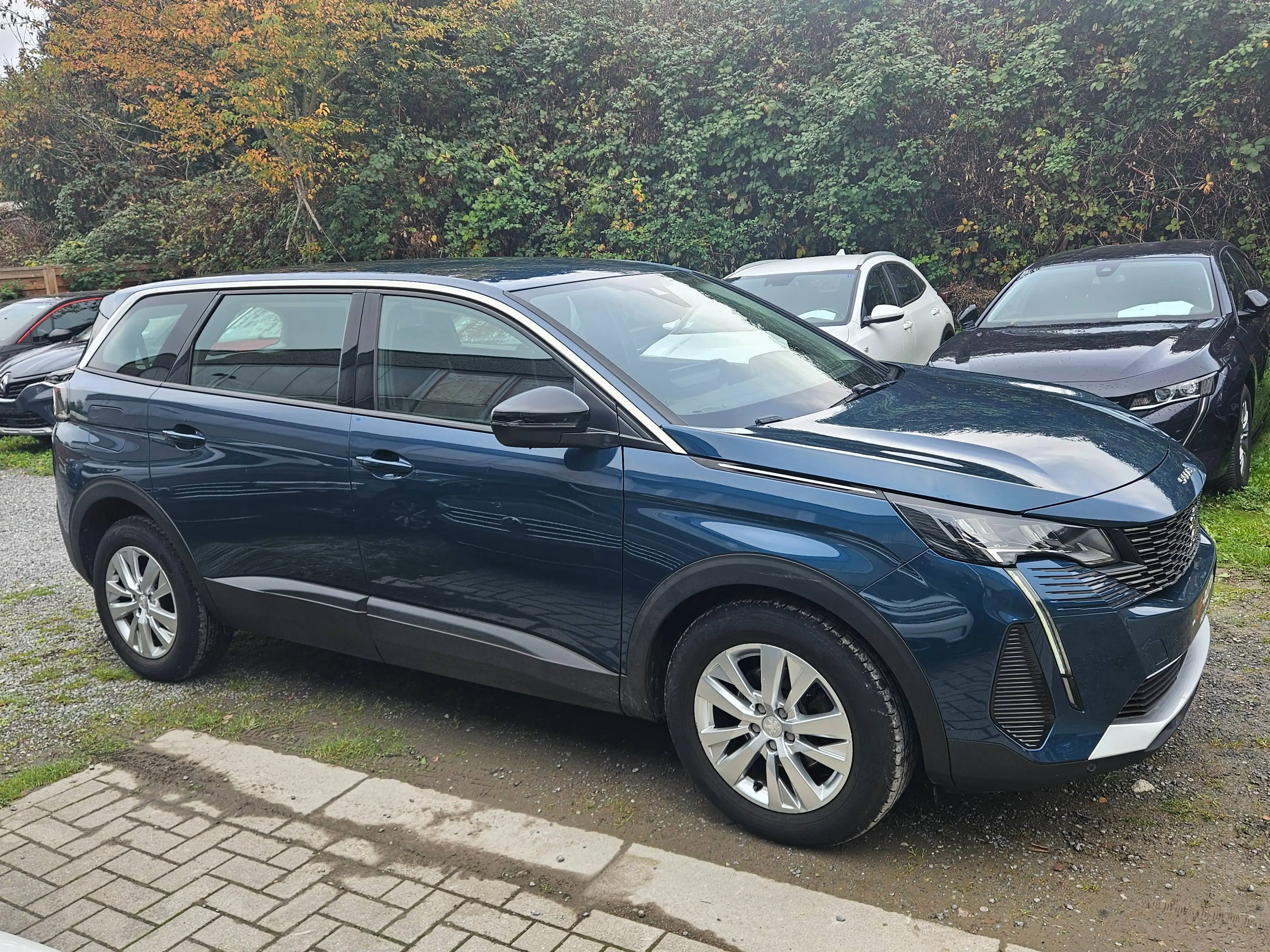Peugeot 5008 5008 1.2 PureTech Active Pack (EU6.4) — photo 2