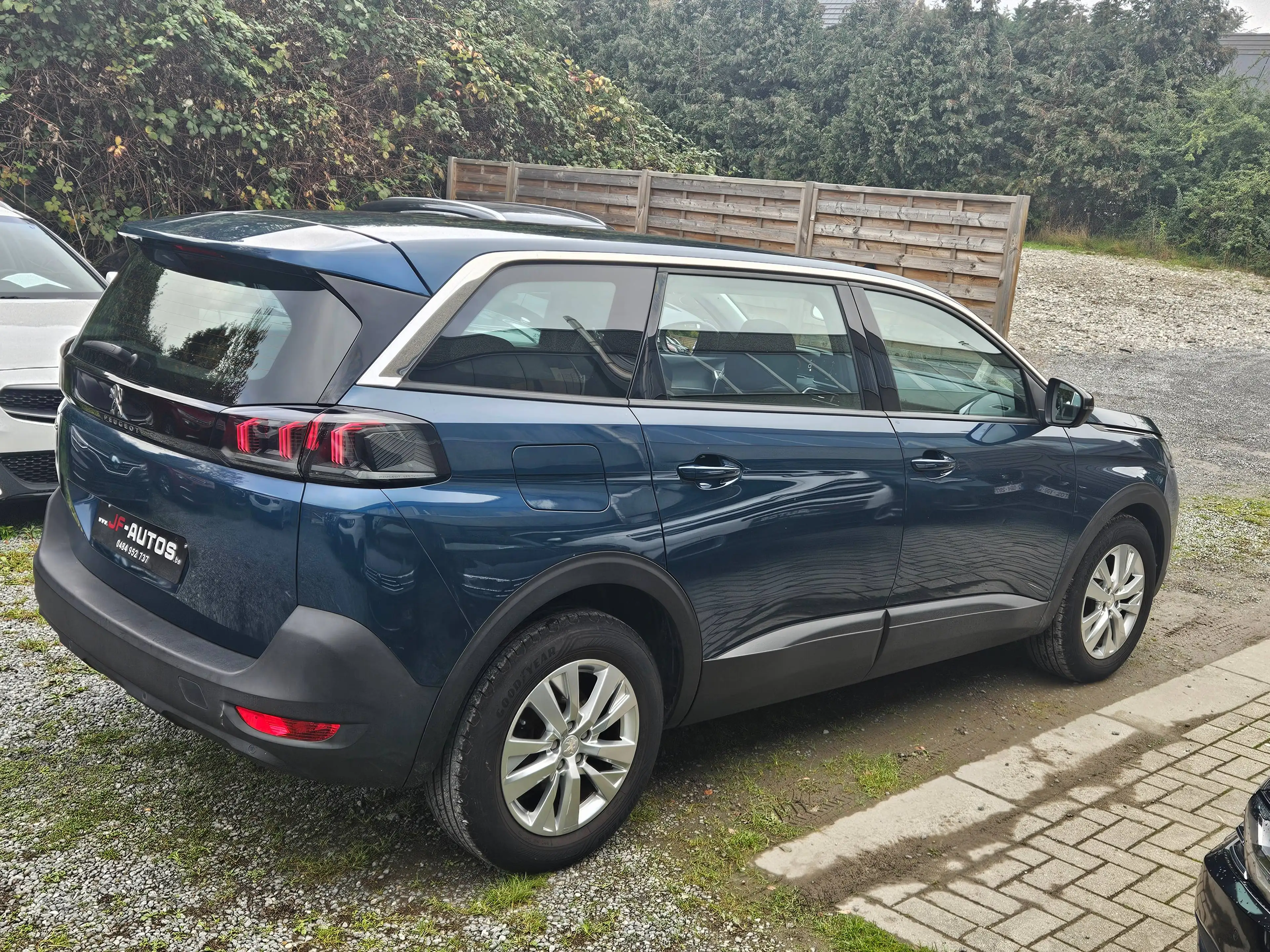 Peugeot 5008 5008 1.2 PureTech Active Pack (EU6.4) — photo 9