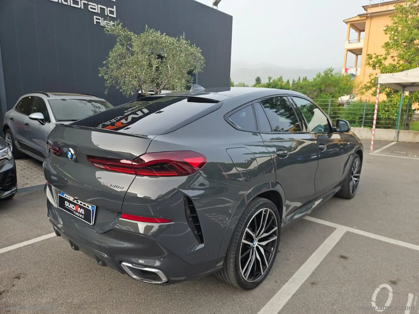 BMW X6 xDrive40d 48V Msport Grijs - 2