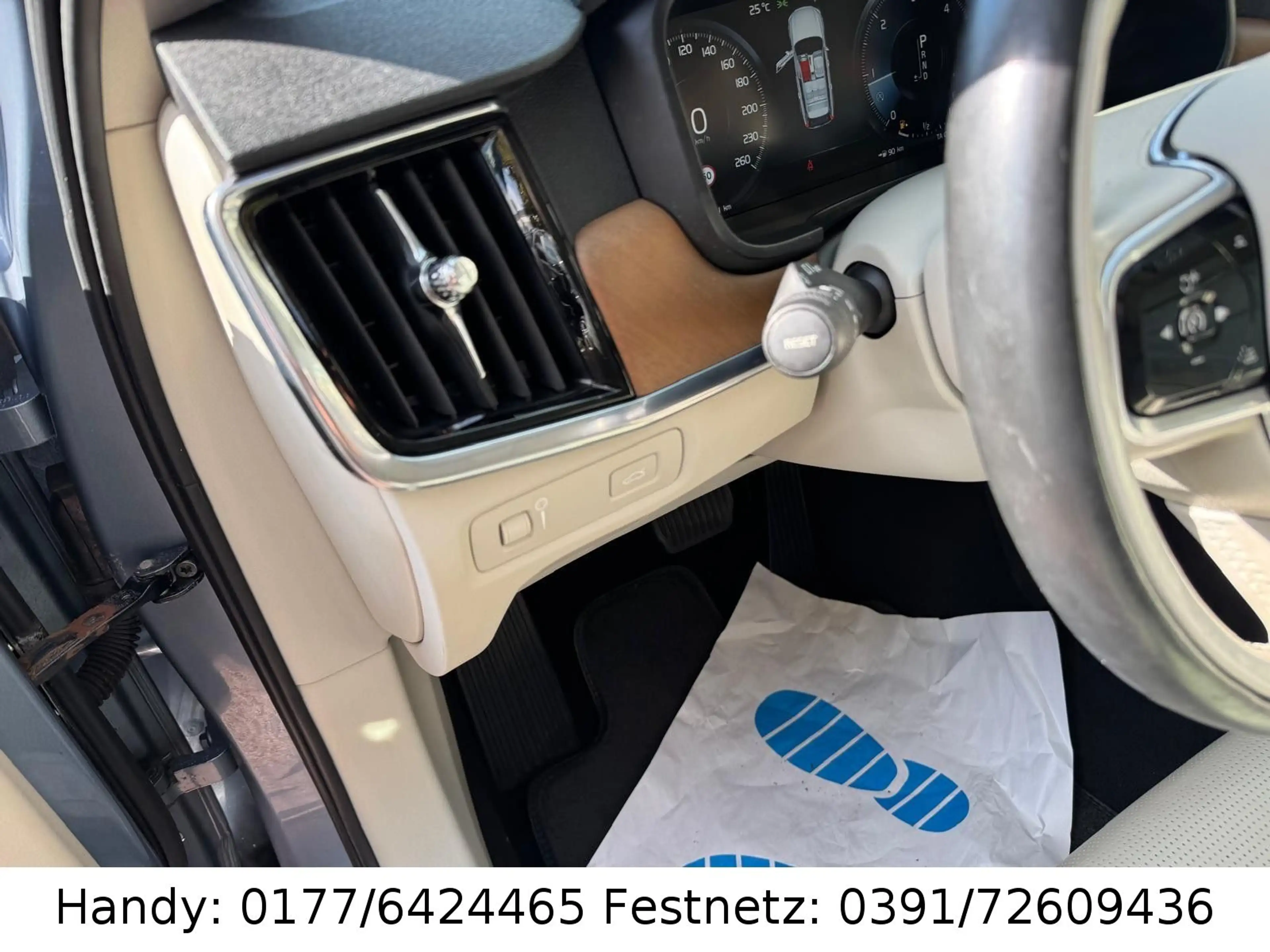 Volvo V90 D5 AWD/AUTOMATIK/NAVI/LEDER/LED/KAMERA/4xSHZ — photo 11