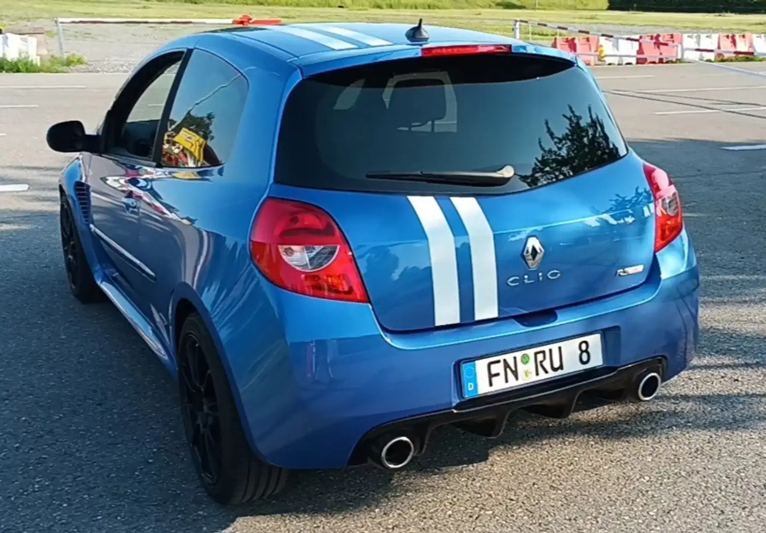 Renault Clio Sport 3 RS Gordini 16V 2,0l Blauw - 1