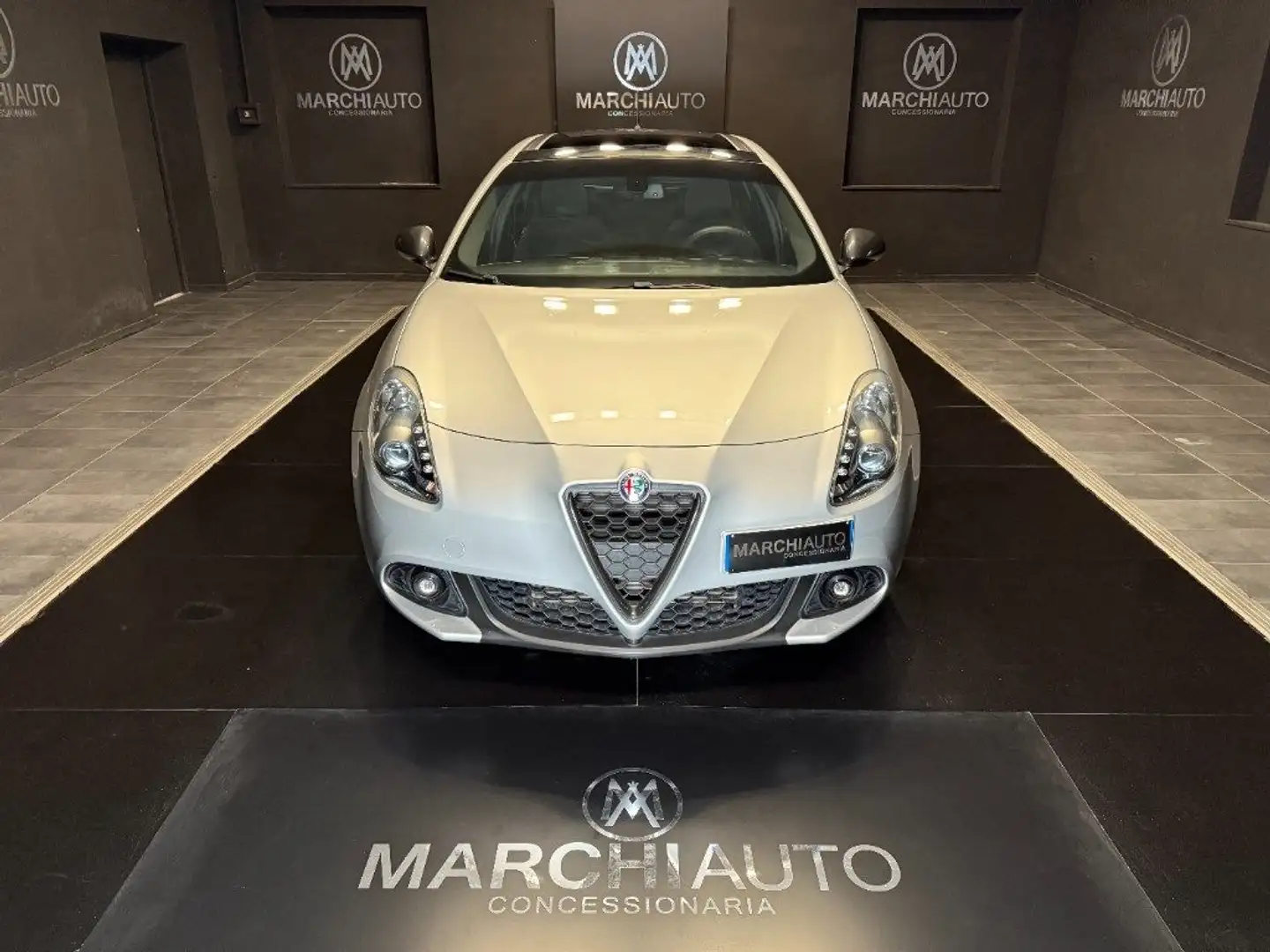 Alfa Romeo Giulietta 1.6 JTDm 120 CV B-Tech Argento - 2