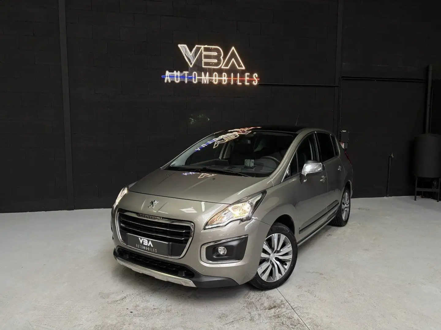 Peugeot 3008 1.6 E-HDI 115 ETG6 Allure Gris - 2