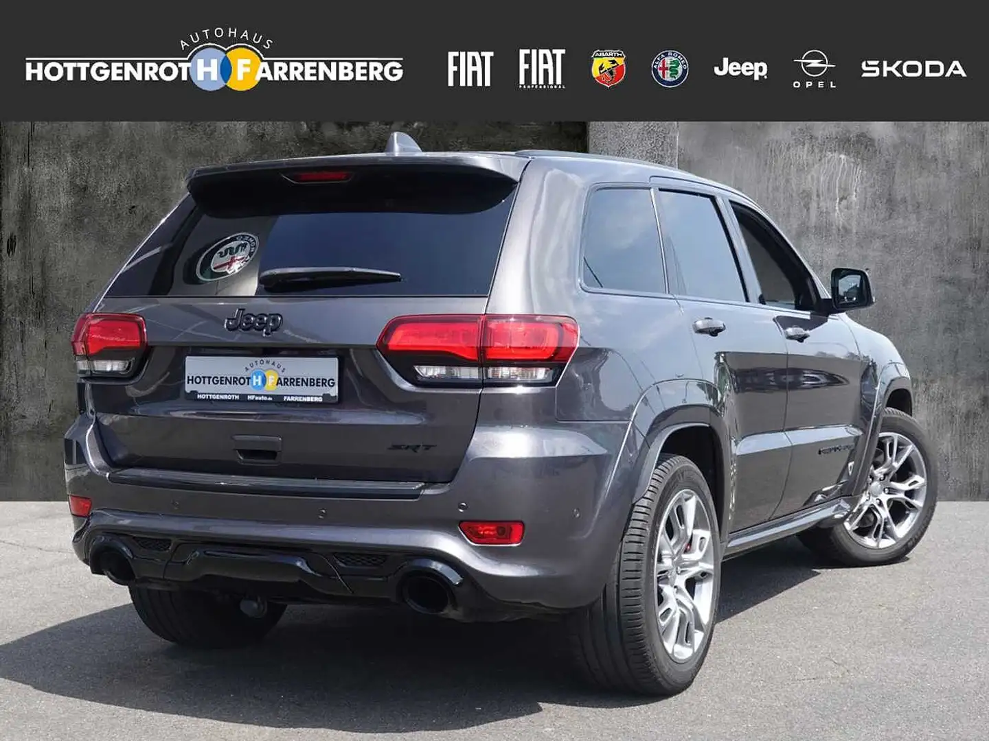 Jeep Grand Cherokee 6.4 V8 Hemi SRT Gri - 2