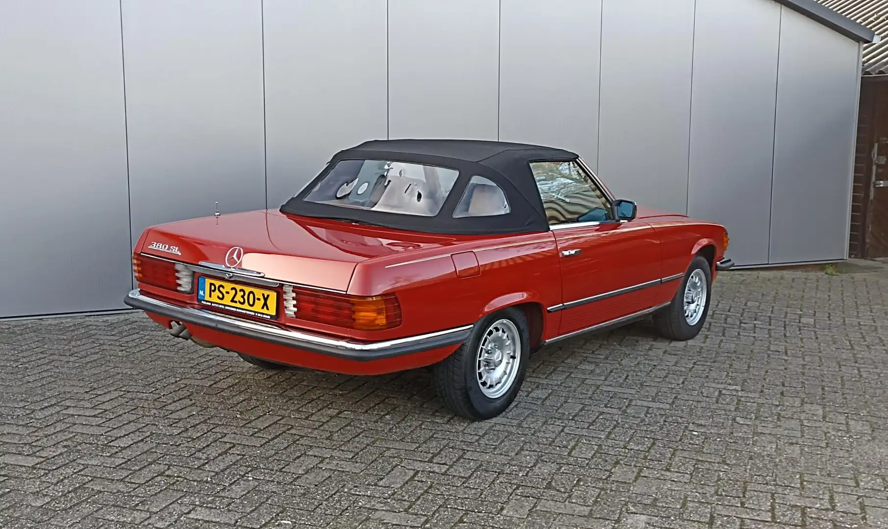 Mercedes-Benz SL 500 Incl. Hardtop V8 Rouge - 2