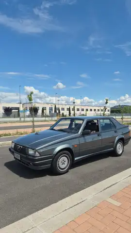Alfa Romeo 75