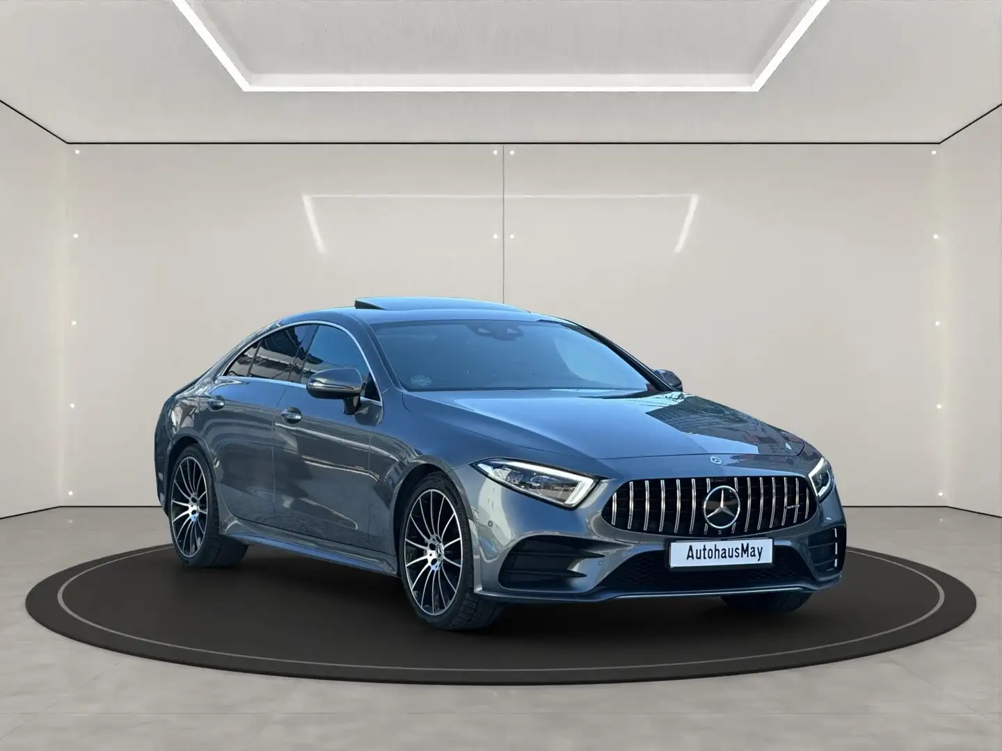 Mercedes-Benz CLS 450 4Matic Amg Line Panoramadach Grau - 1