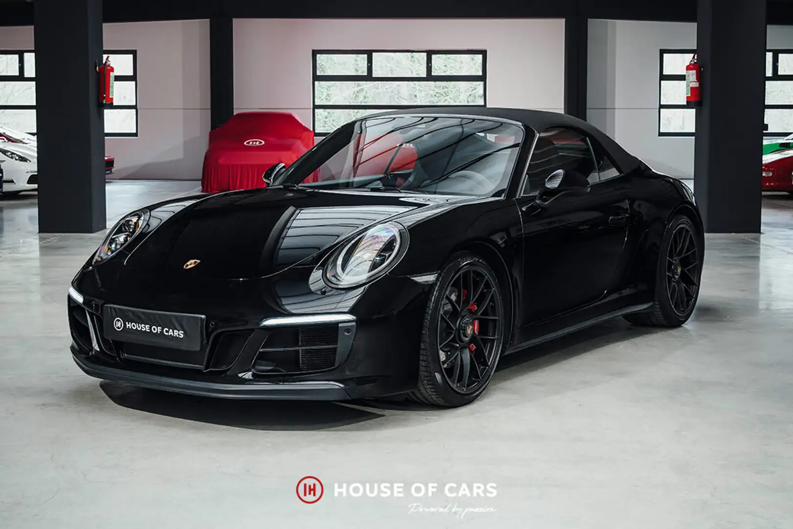 Porsche 911 991.2 Carrera GTS Cabriolet PDK - 1st paint Schwarz - 2