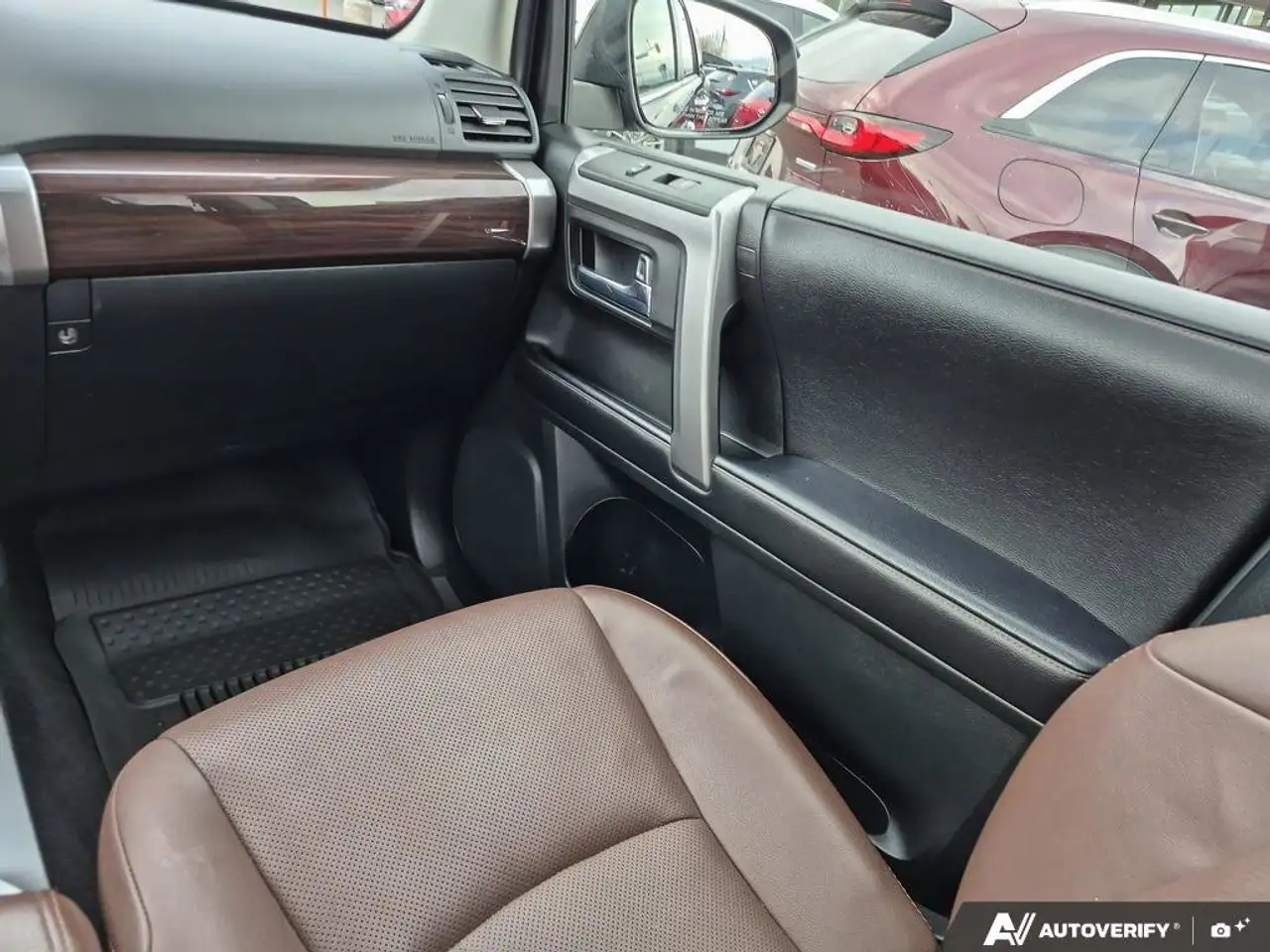 Toyota 4-Runner снимка Toyota 4-Runner