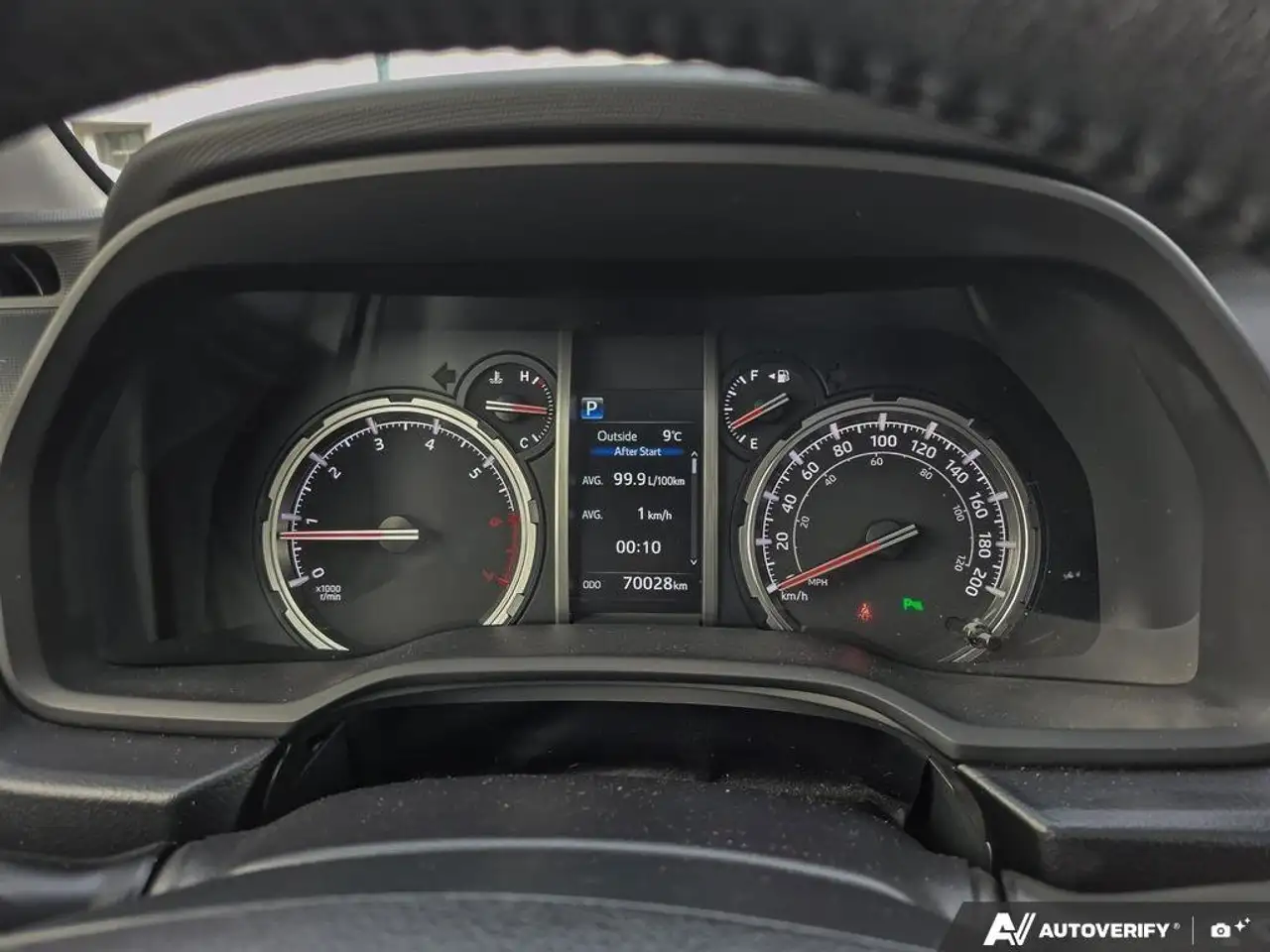 Toyota 4-Runner снимка Toyota 4-Runner