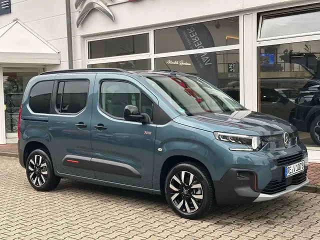 Citroën Berlingo M HDI130 EAT8 Max | PDach AHK Nav