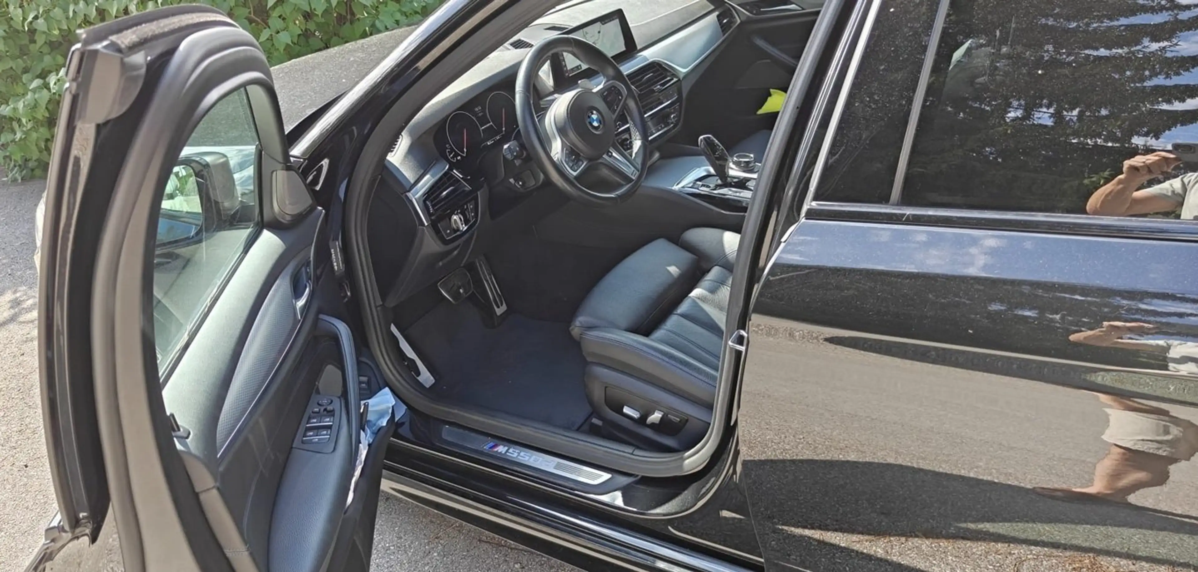 BMW M550 M550 d xDrive — photo 4