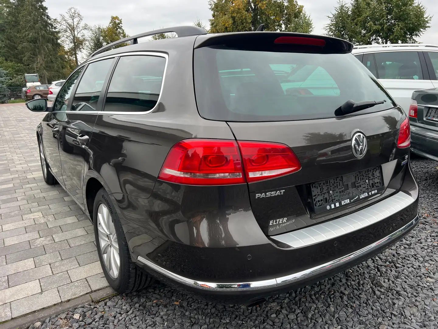 Volkswagen Passat Variant Comfortline BlueMotion DSG  1,4 TSI Braun - 2