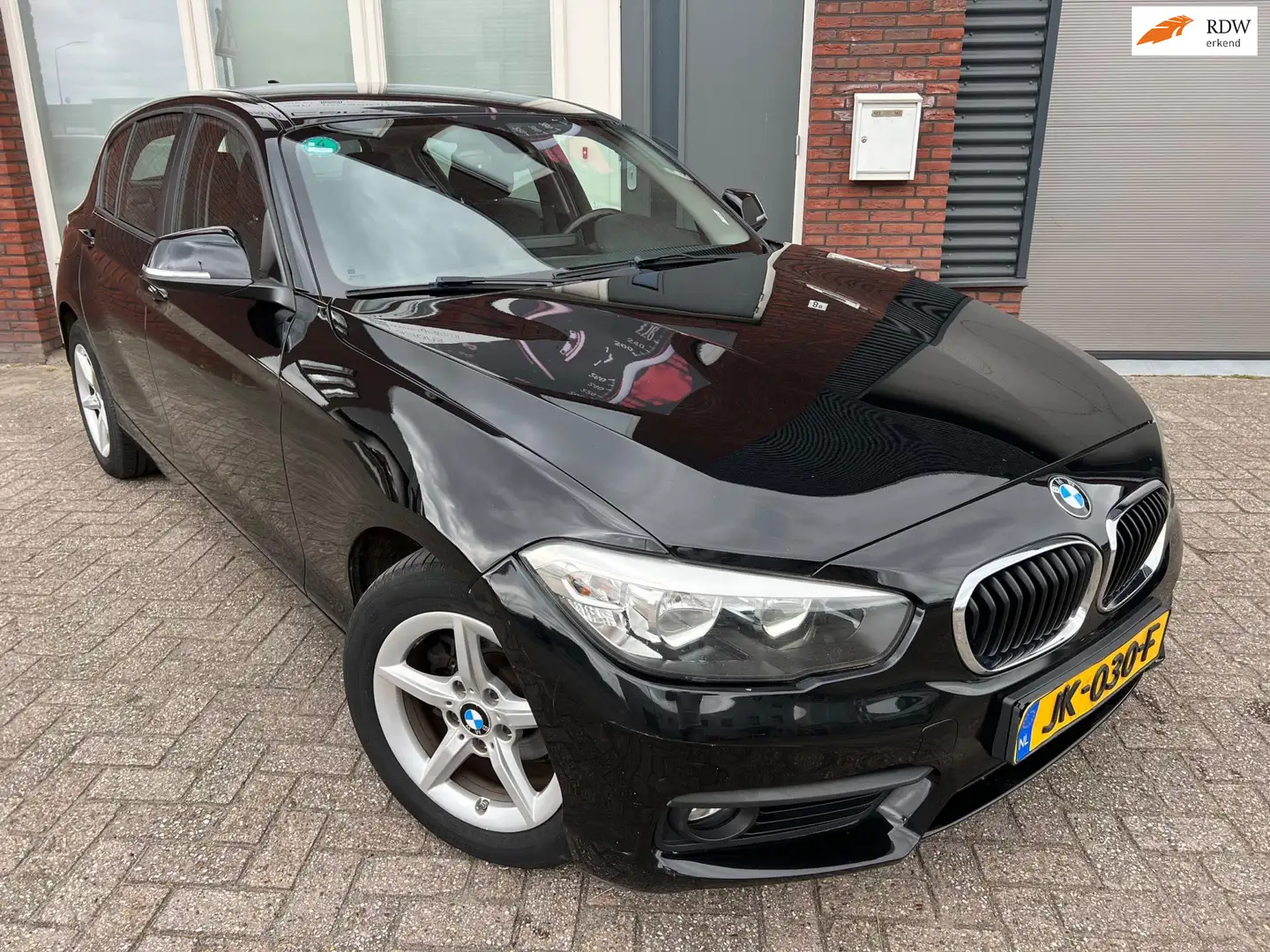 BMW 116 1-serie 116i Sport / Navi / PDC / Clima / Cruise Negro - 1