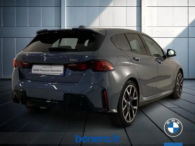 BMW 1 Series view 6