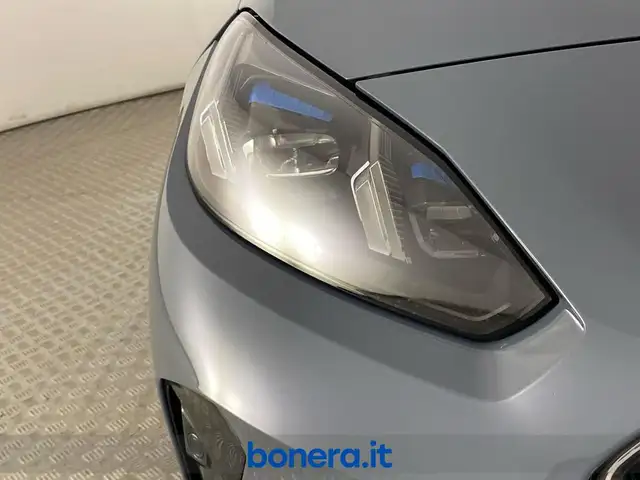 BMW 1 Series view 10