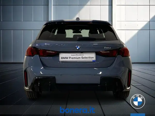 BMW 1 Series view 7