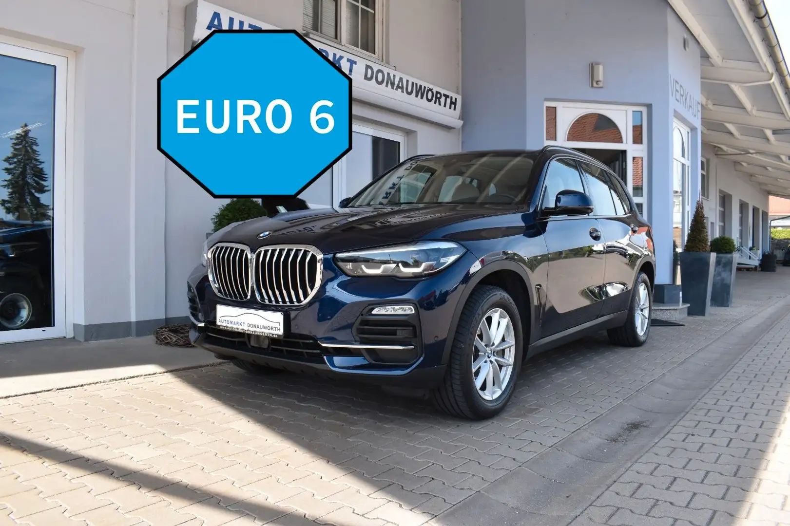 BMW X5 xDrive 30d Aut. Navi Standhzg HUD PanoDach Blau - 2