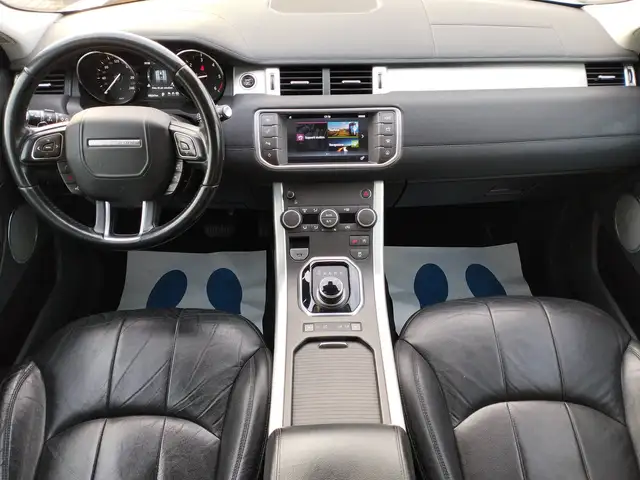 Land Rover Range Rover Evoque view 7