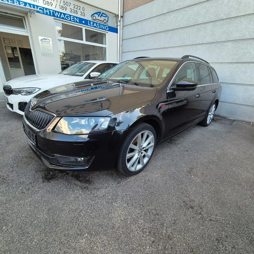 Skoda Octavia Combi Style/Teil-Leder/Navi/Pano/PDC/ALU Noir - 1