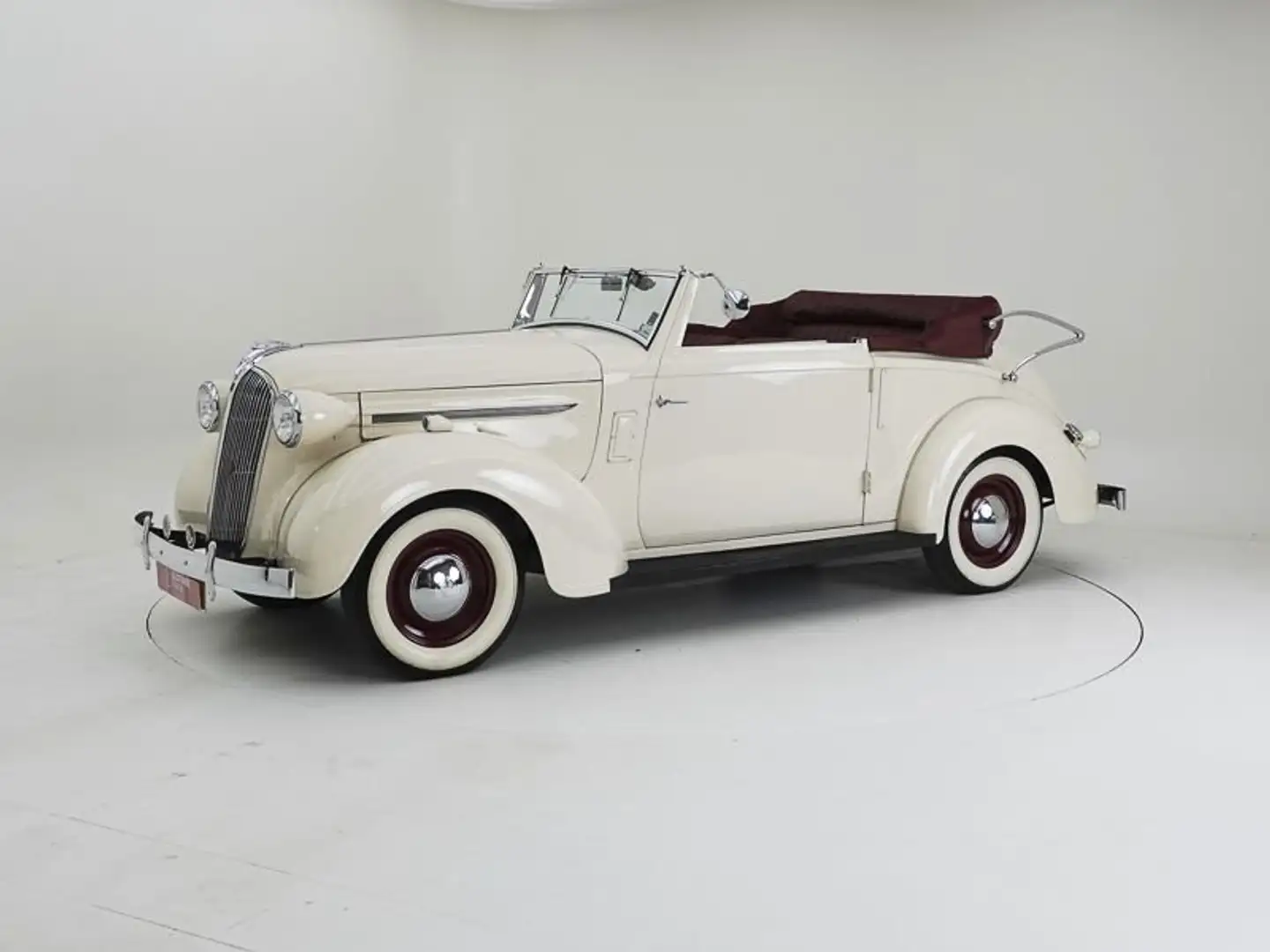 Chrysler WimbledonSix 3 Position DHC By Carlton '37 CH8146 Alb - 1