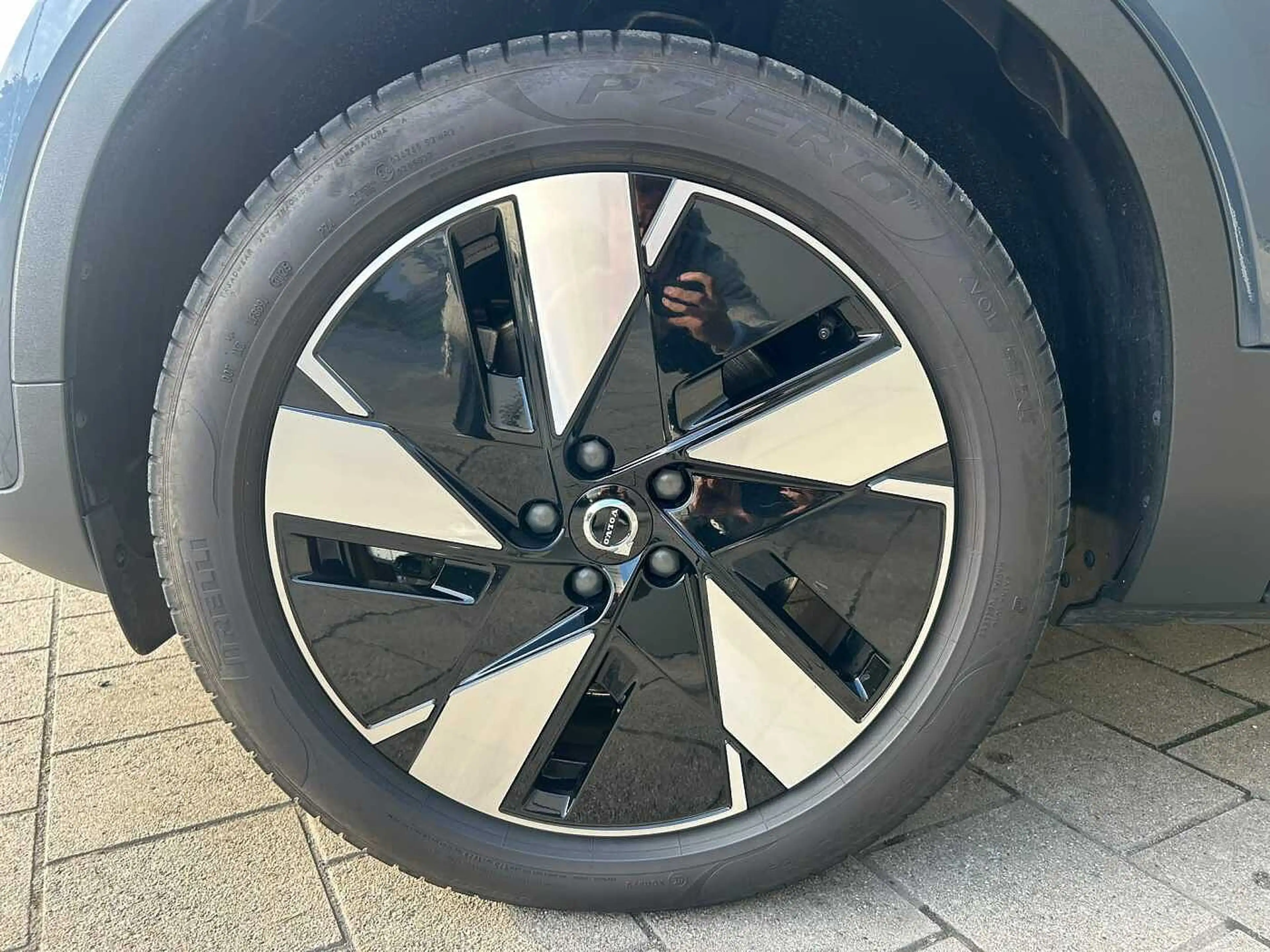 Volvo EX40 Plus, Extended Range, (BEV) ' NIET INGESCHREVEN ' — photo 12