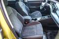 Volkswagen Golf VIII 1.5eTSI DSG First Edition MATRIX ANHZV Geel - thumbnail 15