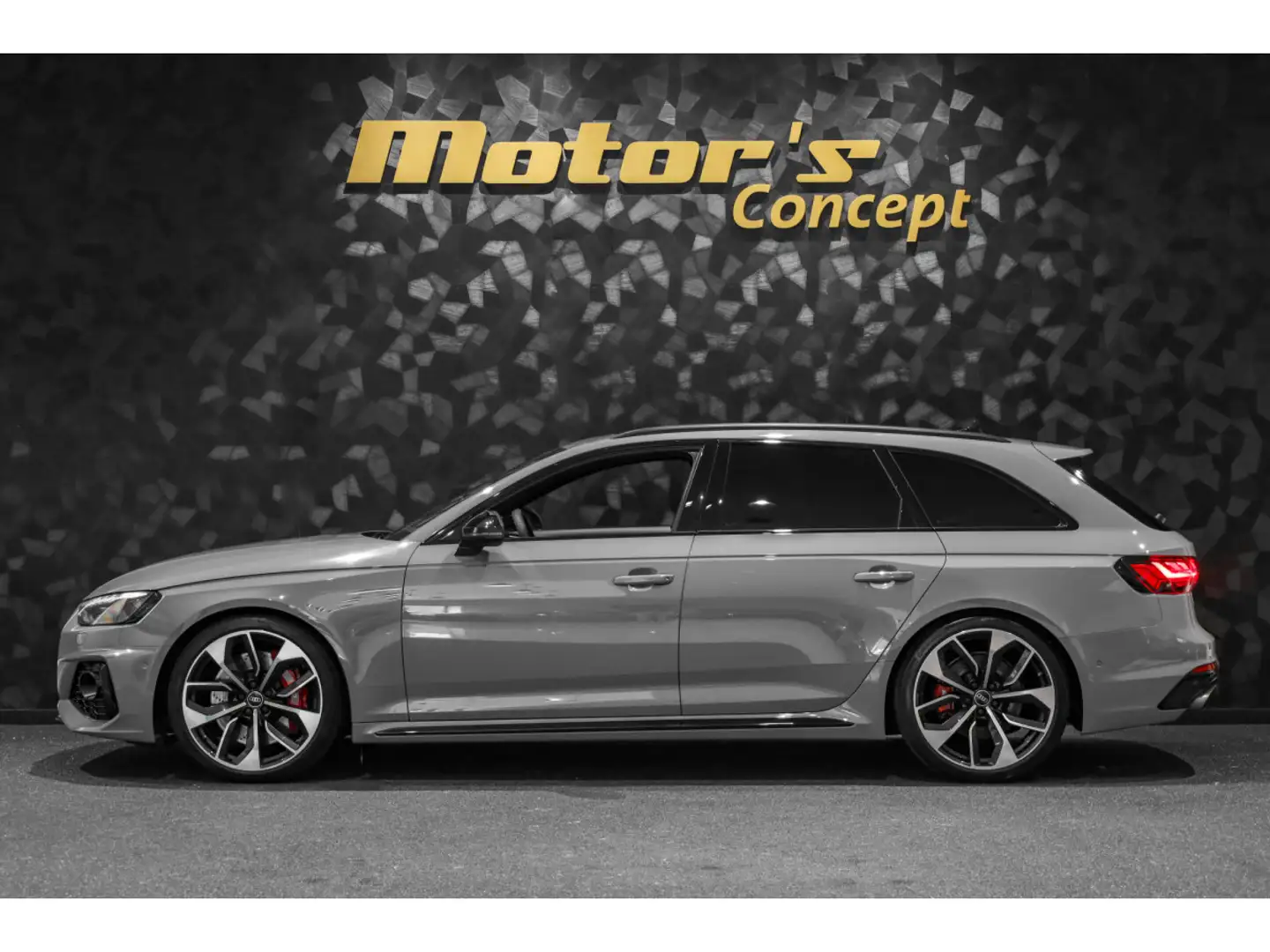 Audi RS4 AVANT 2.9 V6 QUATTRO Gris - 2