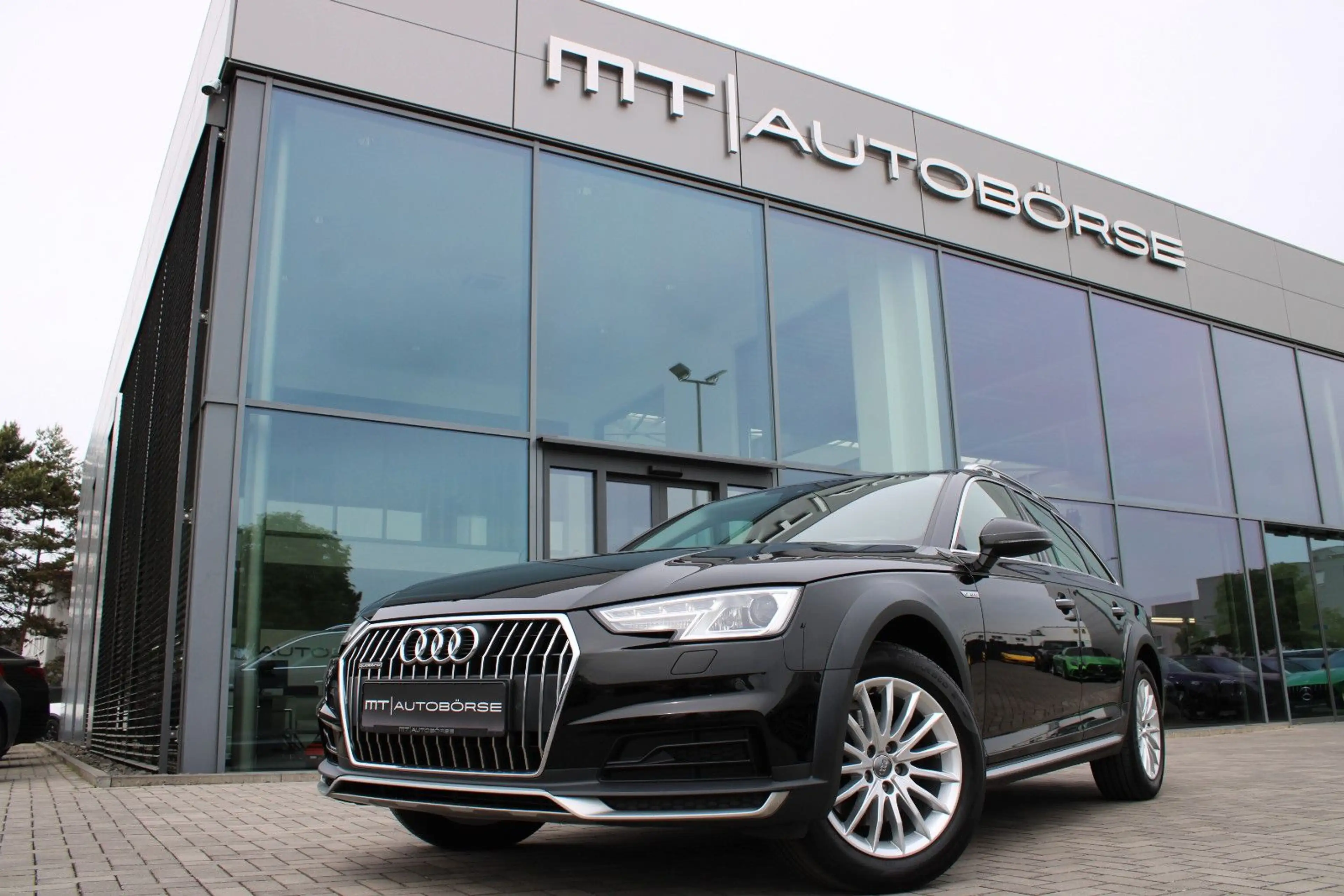 Audi A4 allroad A4 ALLROAD 2.0 TDI QUATTRO AHK/NAV/KAMERA/XENON+